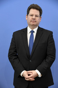 Bundespressekonferenz Gemeinschaftsdiagnose der Wirtschaftsforschungsinstitute in Berlin