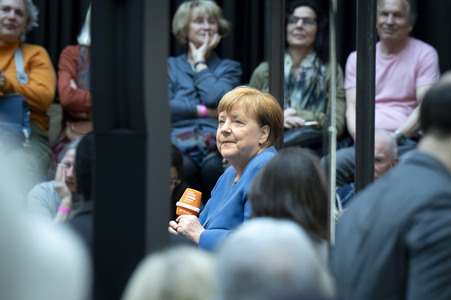 Radioshow mit Angela Merkel in Berlin