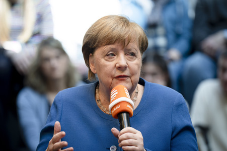 Radioshow mit Angela Merkel in Berlin