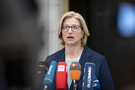 1053. Bundesratssitzung in Berlin