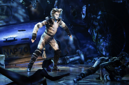 Musical-Premiere 'Cats' in Düsseldorf