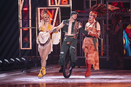 Eisrevue 'Holiday on Ice - Horizons' in Erfurt