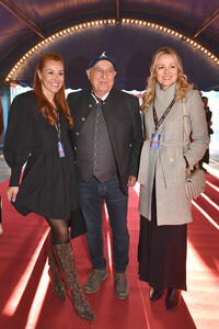 Circus Krone Premiere 'Farbenspiel - Gold Edition' in München