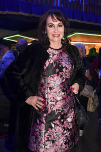 Circus Krone Premiere 'Farbenspiel - Gold Edition' in München