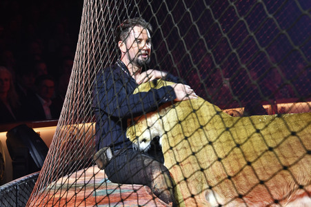 Circus Krone Premiere 'Farbenspiel - Gold Edition' in München