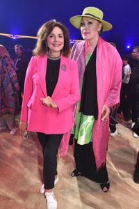 Circus Krone Premiere 'Farbenspiel - Gold Edition' in München