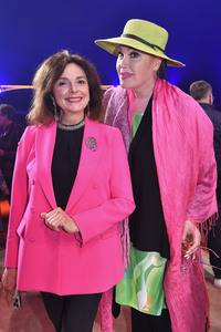 Circus Krone Premiere 'Farbenspiel - Gold Edition' in München