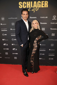 Eröffnung vom Schlager Cafe Düsseldorf in Düsseldorf