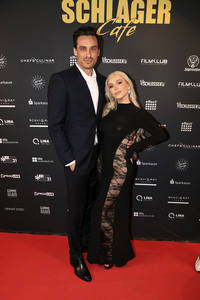 Eröffnung vom Schlager Cafe Düsseldorf in Düsseldorf