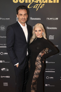 Eröffnung vom Schlager Cafe Düsseldorf in Düsseldorf