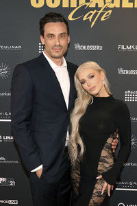 Eröffnung vom Schlager Cafe Düsseldorf in Düsseldorf