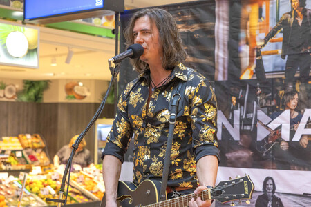 Björn Martins bei der Albumveröffentlichung 'Gold' im Kornmarkt-Center. Bautzen, 11.04.2025