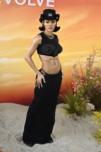 Revolve Festival 2025 in Thermal