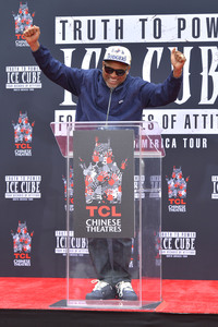 Hand and Footprint Ceremony mit Ice Cube in Los Angeles