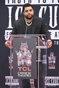Hand and Footprint Ceremony mit Ice Cube in Los Angeles