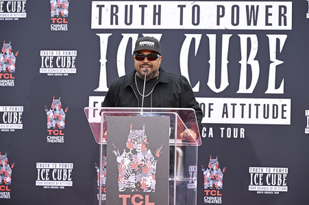 Hand and Footprint Ceremony mit Ice Cube in Los Angeles