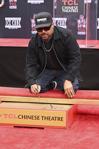 Hand and Footprint Ceremony mit Ice Cube in Los Angeles