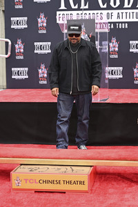 Hand and Footprint Ceremony mit Ice Cube in Los Angeles