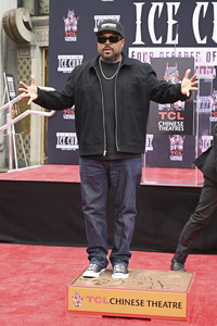 Hand and Footprint Ceremony mit Ice Cube in Los Angeles