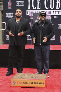 Hand and Footprint Ceremony mit Ice Cube in Los Angeles