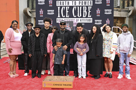 Hand and Footprint Ceremony mit Ice Cube in Los Angeles
