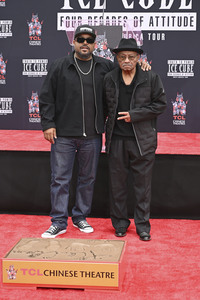 Hand and Footprint Ceremony mit Ice Cube in Los Angeles