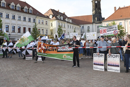 Michael Kretschmer vor Demo gegen Windanlagen in Großenhain