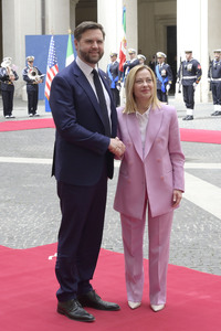 Giorgia Meloni empfängt  JD Vance in Rom
