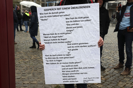 Demonstration 'Friedensprozession' in Dresden