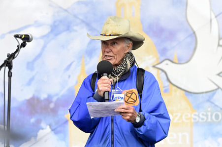 Demonstration 'Friedensprozession' in Dresden