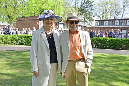 Große Saisoneröffnung 2025 auf der Rennbahn Hoppegarten in Berlin