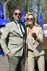 Große Saisoneröffnung 2025 auf der Rennbahn Hoppegarten in Berlin