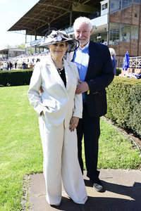 Große Saisoneröffnung 2025 auf der Rennbahn Hoppegarten in Berlin