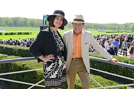 Große Saisoneröffnung 2025 auf der Rennbahn Hoppegarten in Berlin