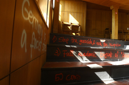 Schäden in Hörsaal der Humboldt-Universität nach propalästinensischen Protesten in Berlin