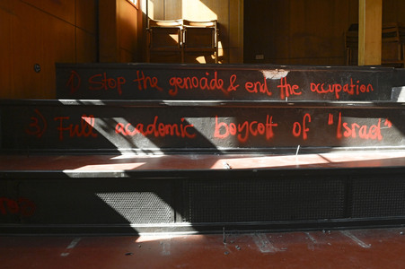 Schäden in Hörsaal der Humboldt-Universität nach propalästinensischen Protesten in Berlin