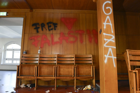 Schäden in Hörsaal der Humboldt-Universität nach propalästinensischen Protesten in Berlin