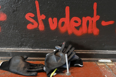Schäden in Hörsaal der Humboldt-Universität nach propalästinensischen Protesten in Berlin