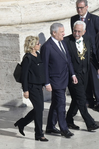 Trauermesse für Papst Franziskus in der Vatikanstadt