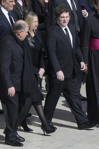 Trauermesse für Papst Franziskus in der Vatikanstadt
