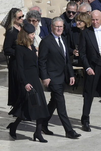 Trauermesse für Papst Franziskus in der Vatikanstadt