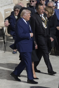 Trauermesse für Papst Franziskus in der Vatikanstadt