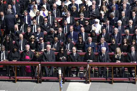 Trauermesse für Papst Franziskus in der Vatikanstadt