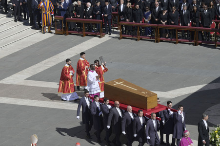 Trauermesse für Papst Franziskus in der Vatikanstadt