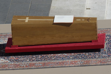 Trauermesse für Papst Franziskus in der Vatikanstadt