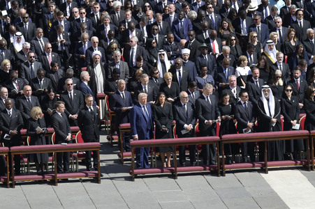 Trauermesse für Papst Franziskus in der Vatikanstadt