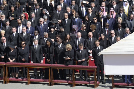 Trauermesse für Papst Franziskus in der Vatikanstadt