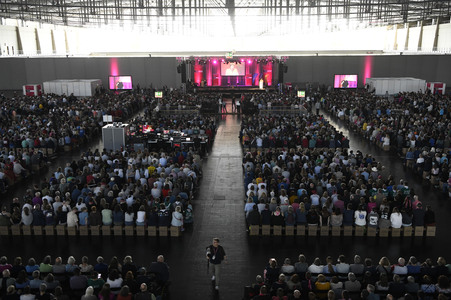Bibelstunde mit Angela Merkel beim 39. Evangelischen Kirchentag in Hannover