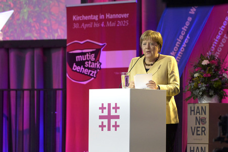 Bibelstunde mit Angela Merkel beim 39. Evangelischen Kirchentag in Hannover