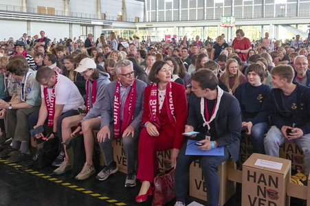 Bibelstunde mit Angela Merkel beim 39. Evangelischen Kirchentag in Hannover